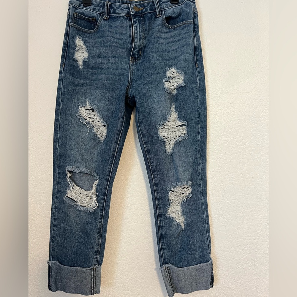 Fashion Nova Distressed Midrise Denim Jeans (women’s size 9)  100% cotton